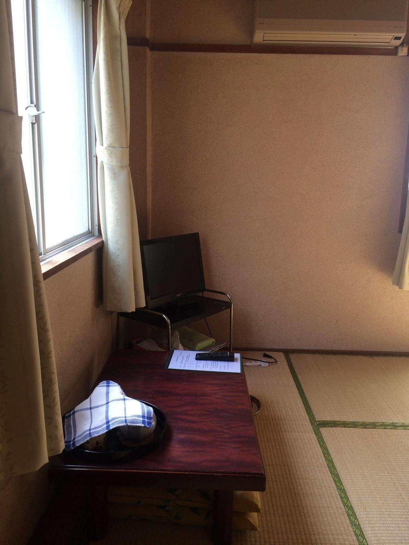 Kasuga Ryokan Хирошима Екстериор снимка